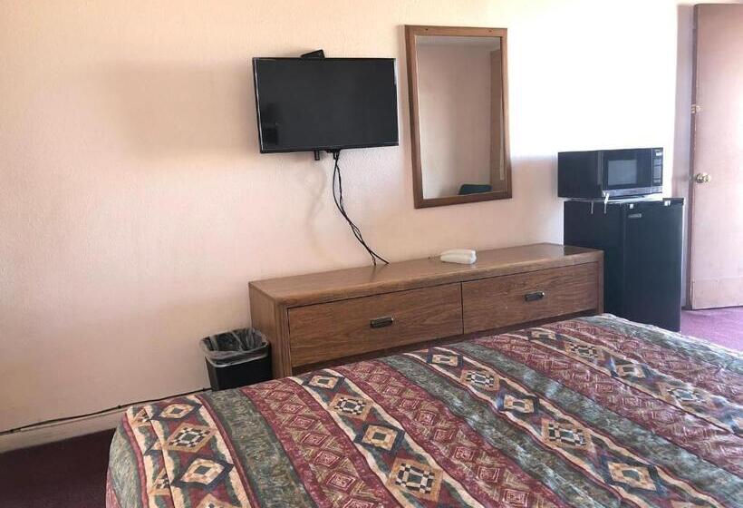Номер Стандарт, Deluxe Inn Motel