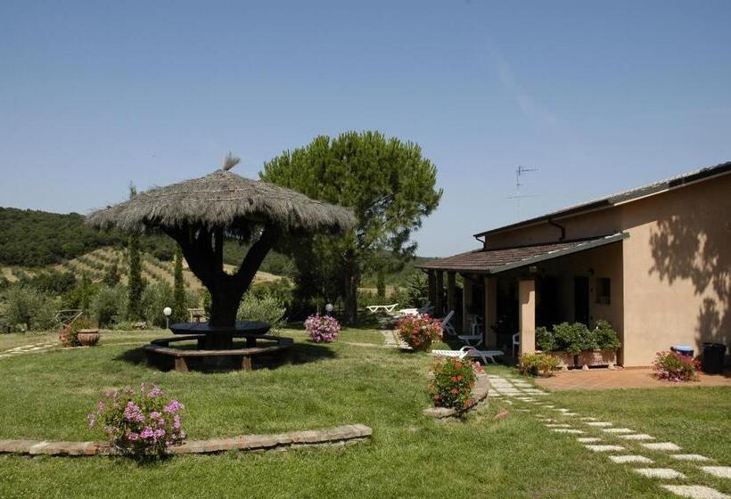 Студия Стандарт, Agriturismo Poggio Corbello
