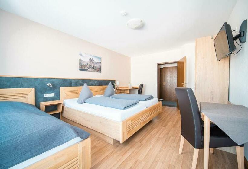 Classic room with balcony, Restaurant Langen