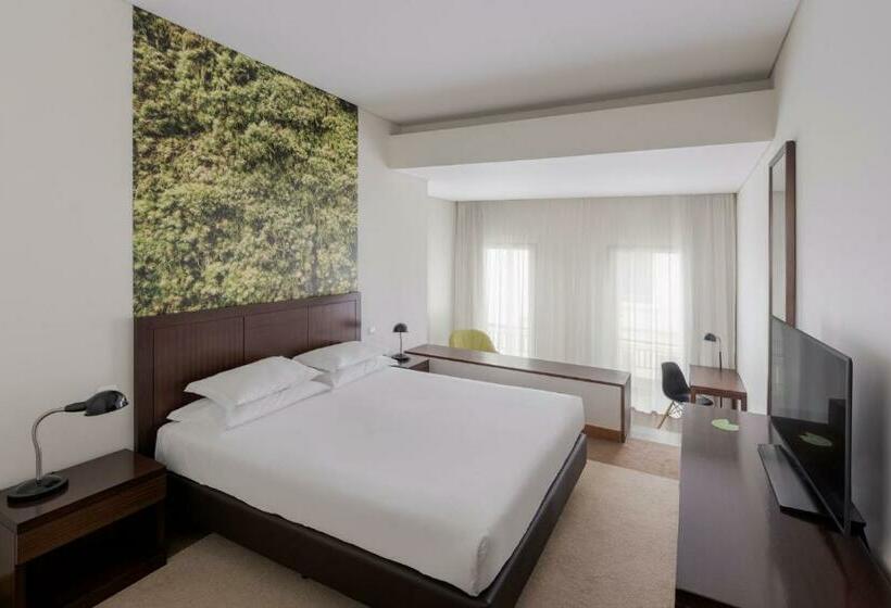 Номер Стандарт, Neat Hotel Avenida