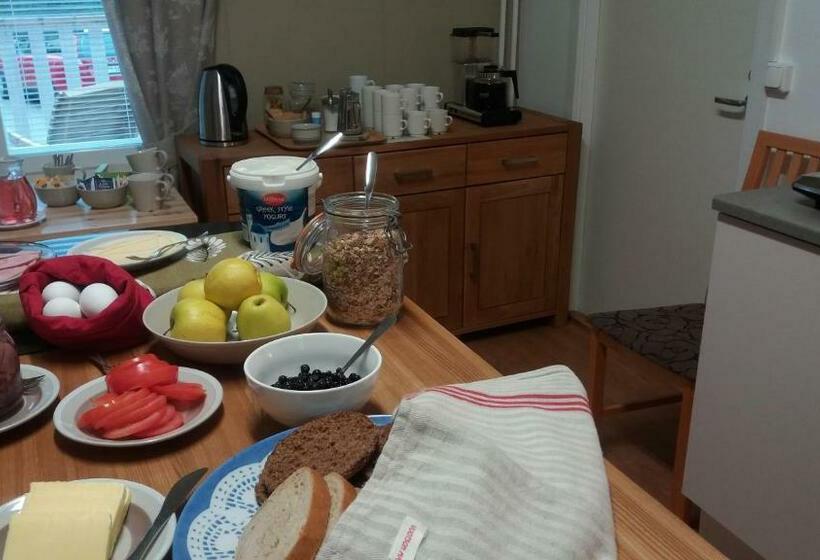 Номер Стандарт Индивидуальный Совместная Ванная, Vuotson Maja B&b