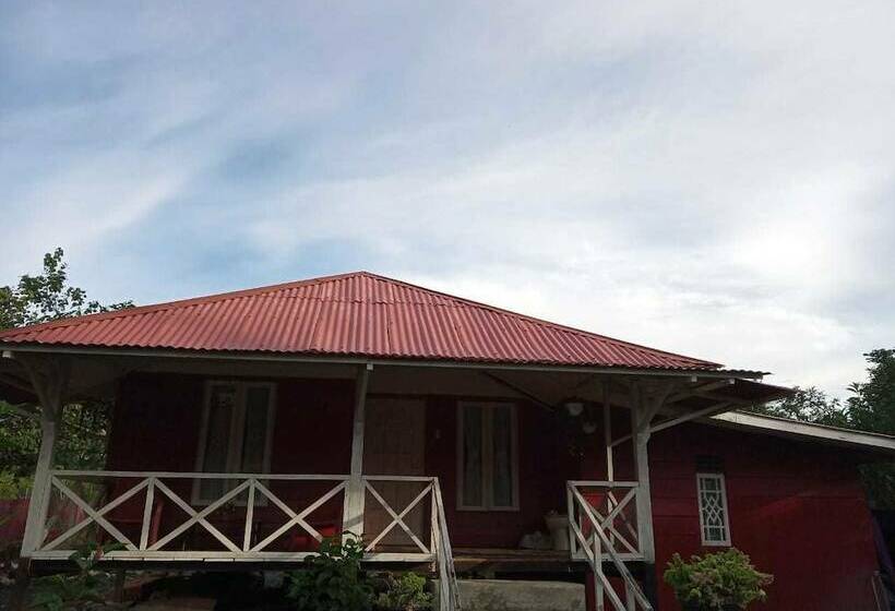 수피리어 방갈로, Pondok Oma Surf Simeulue