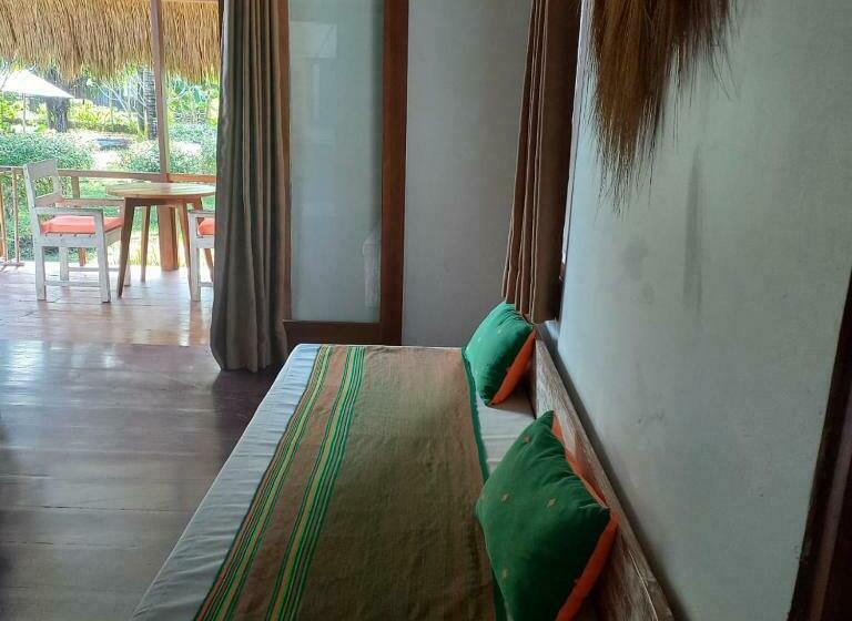 Бунгало Deluxe, Rua Beach Resort Sumba