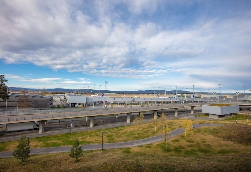 Семейный Номер, Radisson Blu Airport Hotel, Oslo Gardermoen