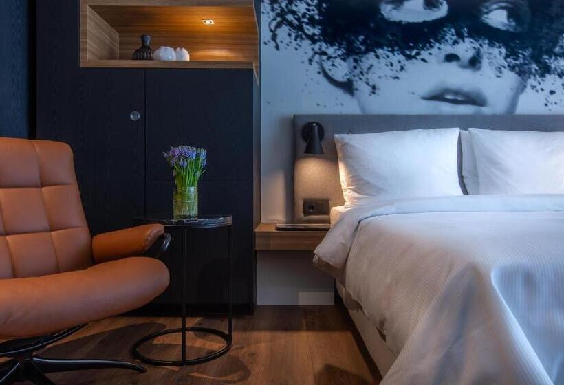 Номер Стандарт, Radisson Blu Hotel Köln
