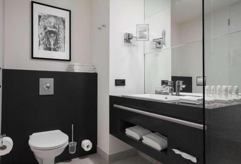 Люкс с Балконом, Radisson Blu Hotel Köln