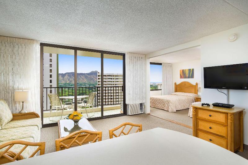 Номер Стандарт, Sanderson London