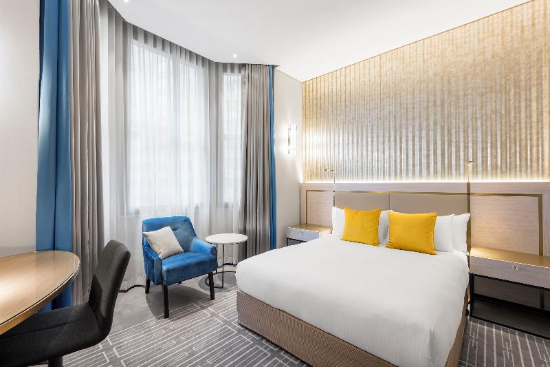스탠다드 룸 킹사이즈 침대, Radisson Blu Plaza Hotel Sydney