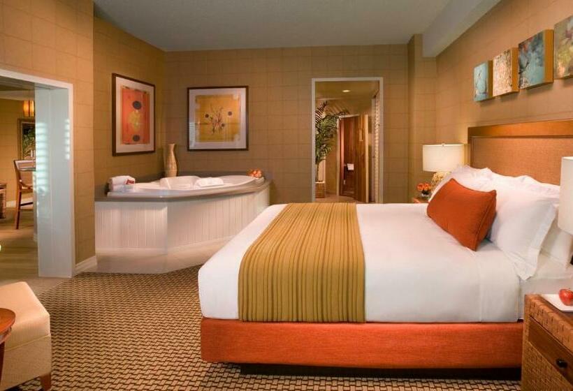 غرفة قياسية سرير كينج, Tropicana Las Vegas  A Doubletree By Hilton