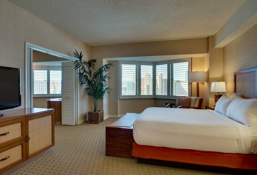 Люкс Кровать Кинг, Tropicana Las Vegas  A Doubletree By Hilton