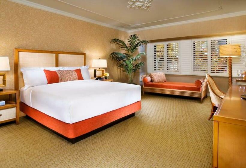 带大床的高级房间, Tropicana Las Vegas  A Doubletree By Hilton