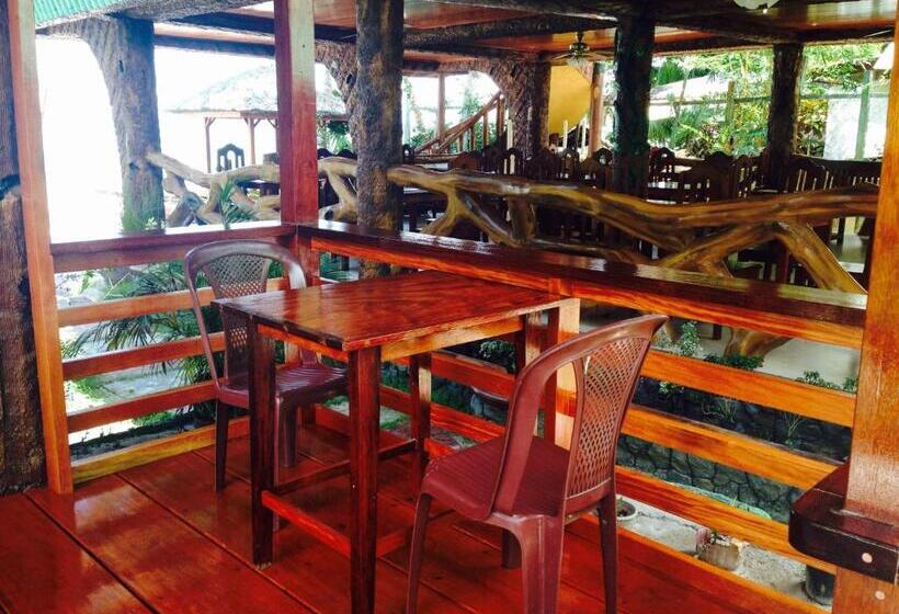 اتاق اکونومی, Ausan Beach Front Cottages