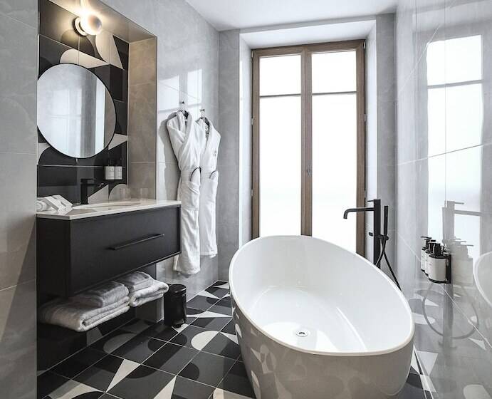 Полулюкс Повышенной Комфортности, Grand Hôtel Du Parc   Teritoria
