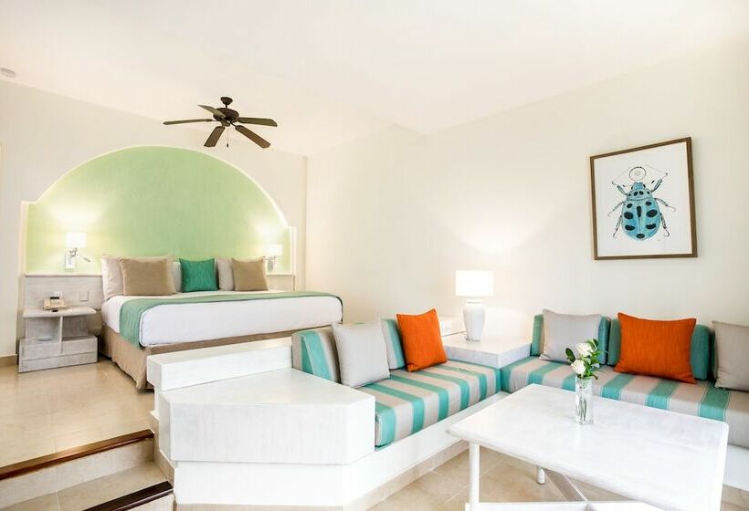 Полулюкс, Iberostar Selection Bavaro Suites