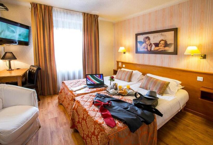 Номер Стандарт, Logis Hôtel Restaurant La Tête Des Faux
