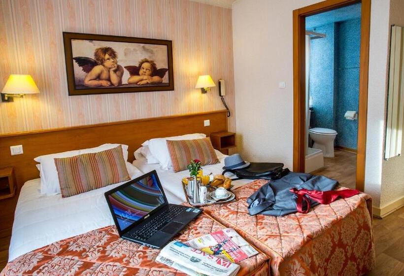 Номер Стандарт Индивидуальный, Logis Hôtel Restaurant La Tête Des Faux