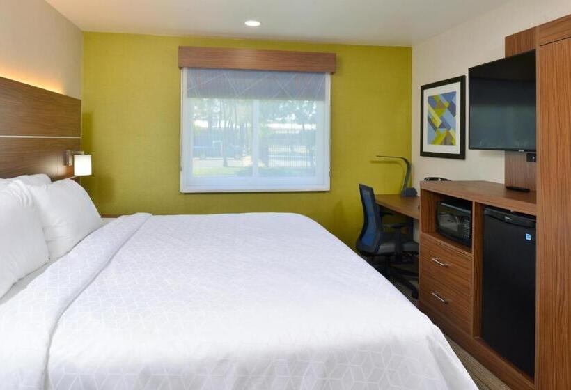 장애인을 위한 킹사이즈 침대 스탠다드 룸, Holiday Inn Express   Santa Rosa North, An Ihg