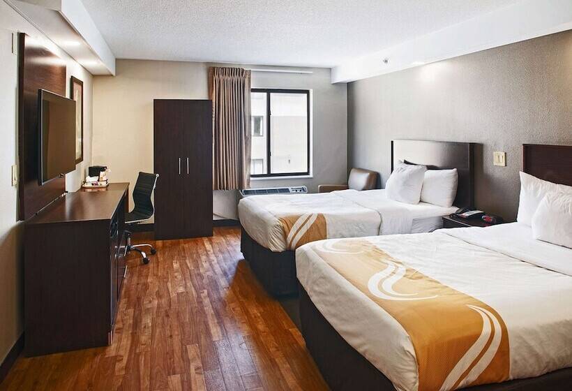 Номер Стандарт 2 Двуспальные Кровати, Spark By Hilton Bentonville