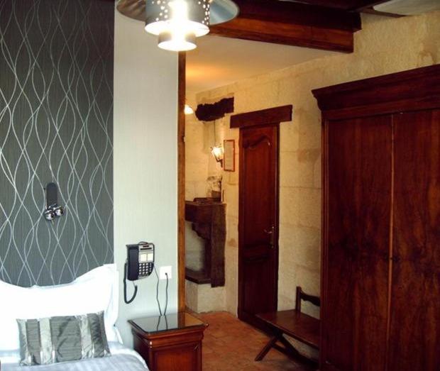 Номер Комфорт, Logis Hôtel Le Bussy