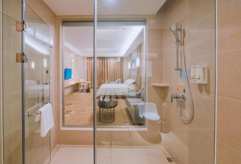 Номер Deluxe Кровать Кинг, Vienna International