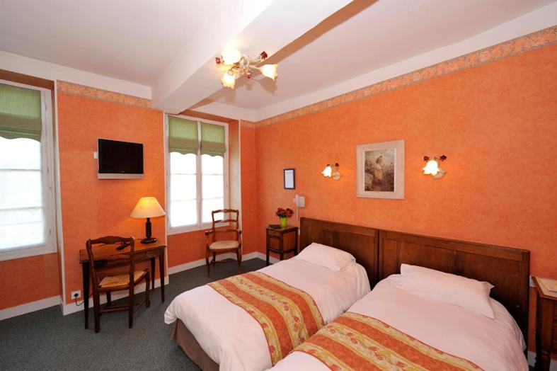 Номер Стандарт, Logis   Hôtel Restaurant Les Tilleuls
