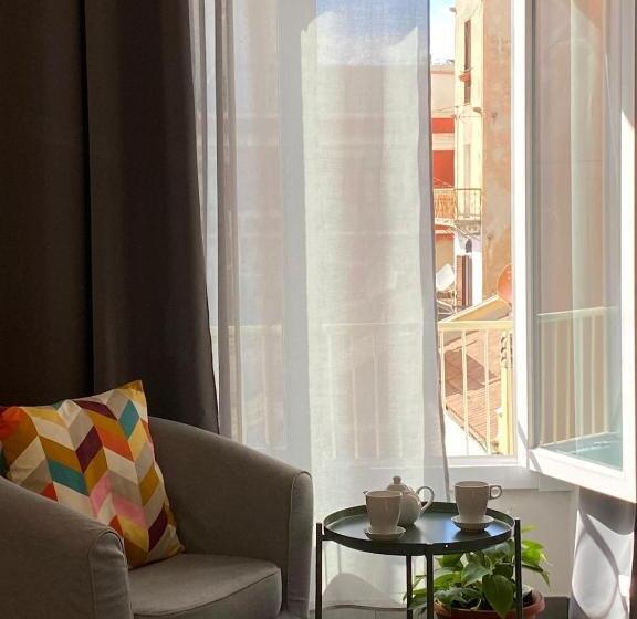 Номер Deluxe, Centro Storico Via Sassari Accommodation