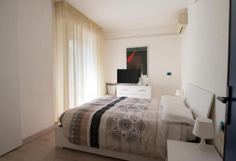 اتاق استاندارد سه نفره, B&b Il Bacio