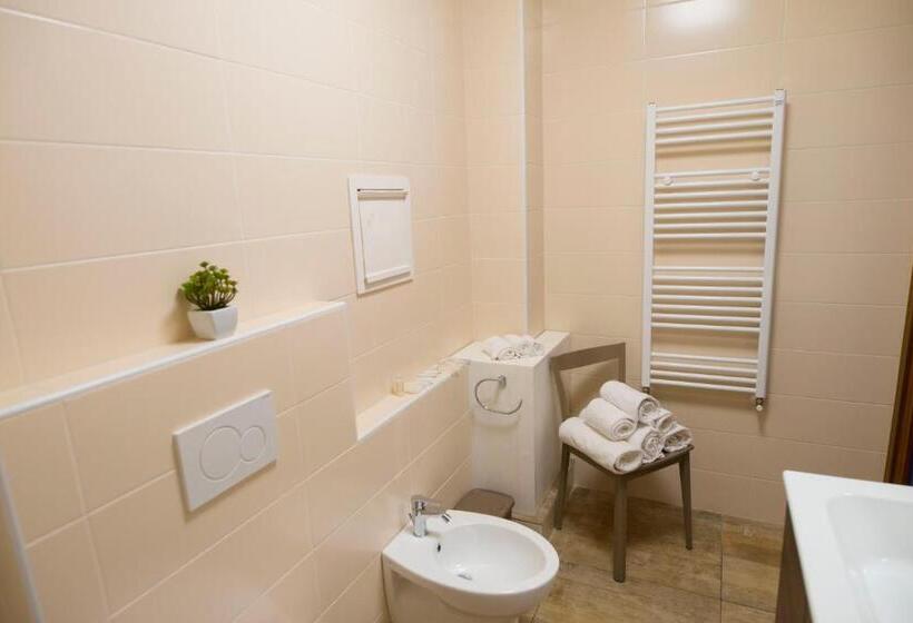 اتاق استاندارد سه نفره, B&b Il Bacio