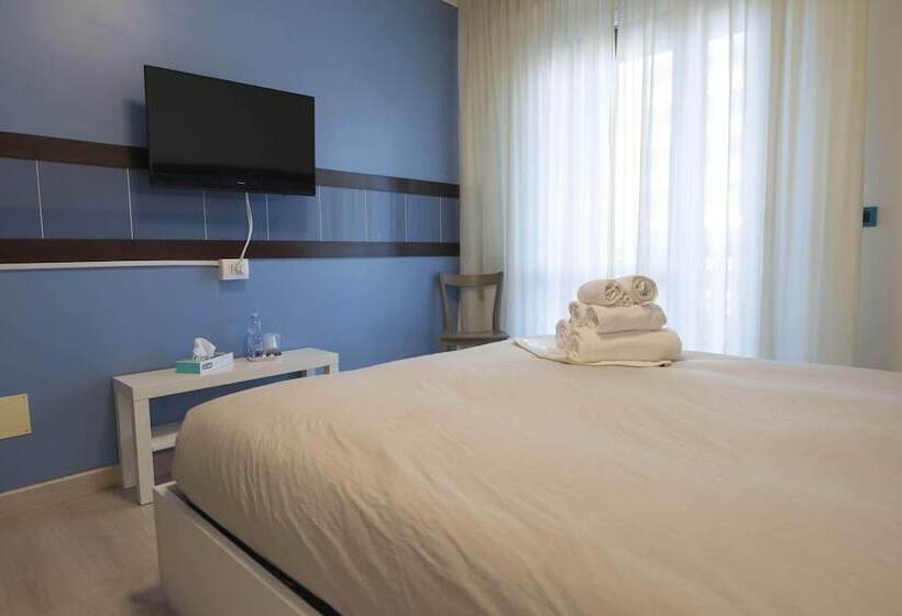 اتاق استاندارد با سرویس بهداشتی مشترک, B&b Il Bacio