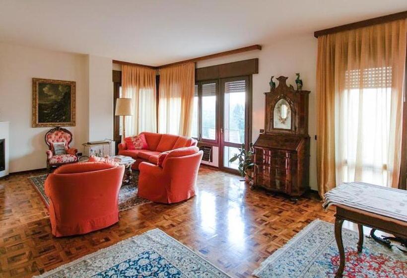 Номер Стандарт с Балконом, Villa Tra  Monti