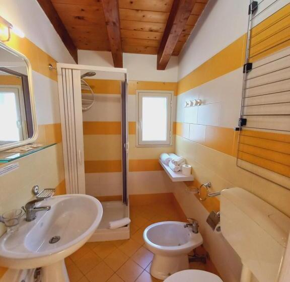 Номер Стандарт Вид на Море, B&b L Antica Torre