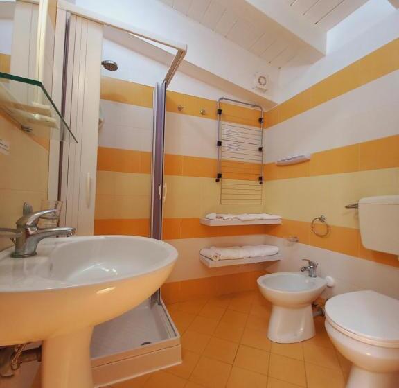 Четырехместный Номер Стандарт, B&b L Antica Torre