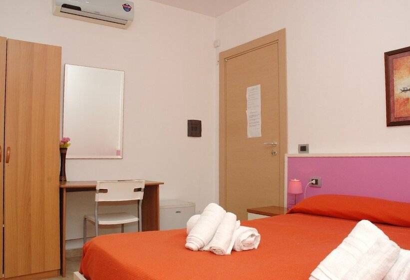 Номер Стандарт с Балконом, B&b L Antica Torre