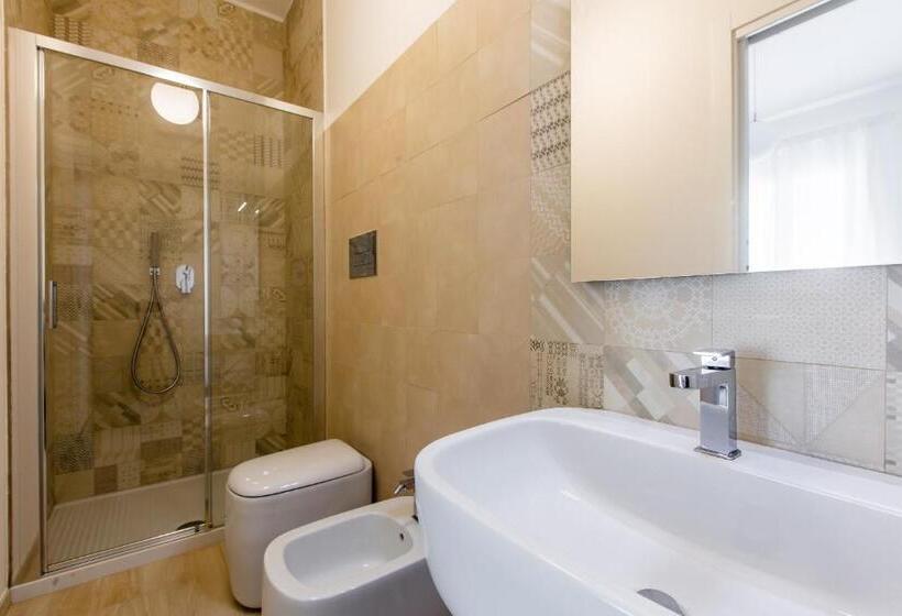 اتاق استاندارد, Aruci B&b