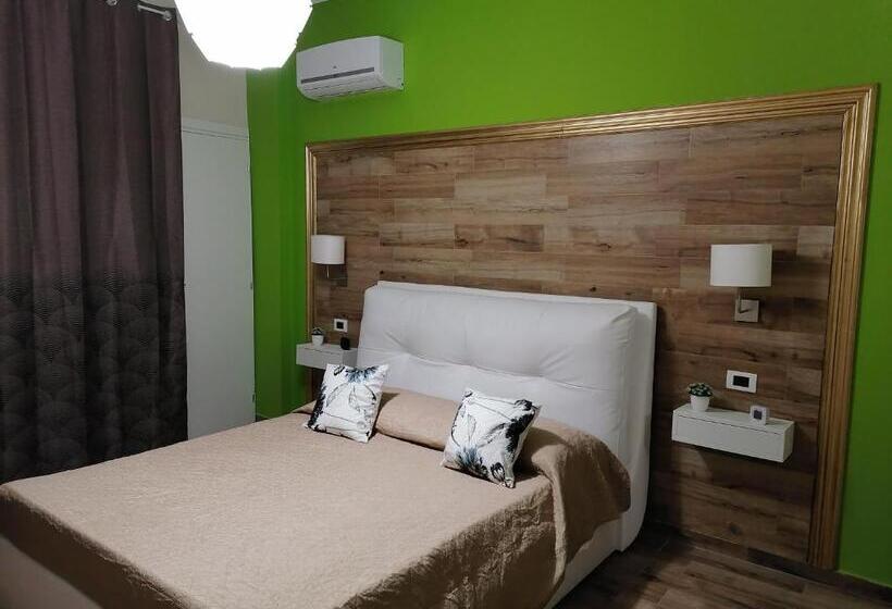اتاق استاندارد با بالکن, Home Syrakos B&b