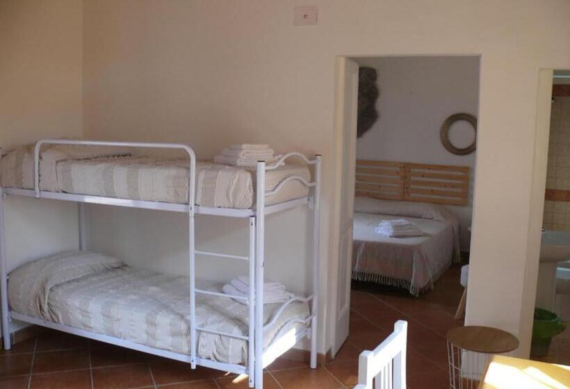 Четырехместный Номер Классик, Agriturismo Trigna