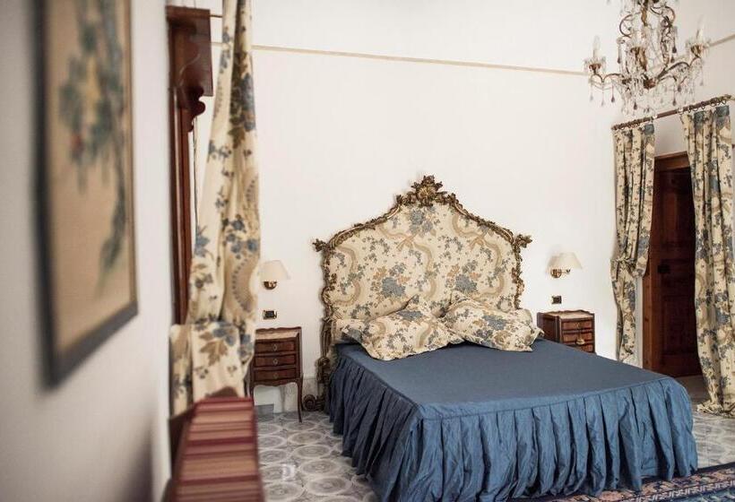 Полулюкс Вид на Бассейн, Villa Delle Querce Resort