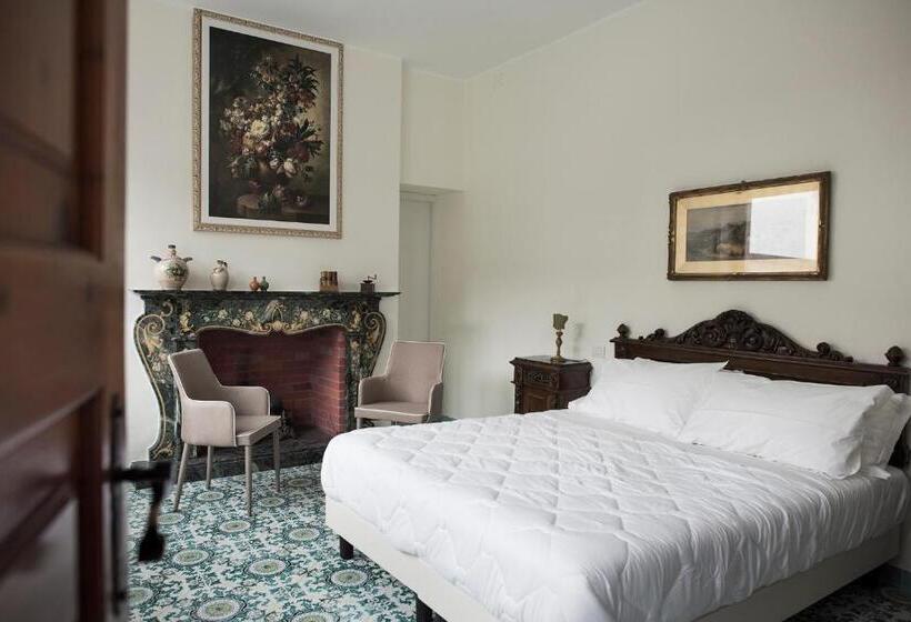 Полулюкс, Villa Delle Querce Resort