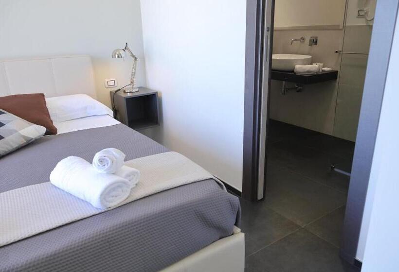 Трехместный Номер Deluxe Вид на Море, Sunrise B&b Sicilia Avola