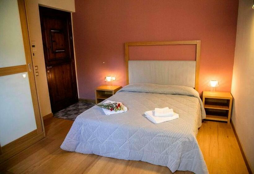 Номер Superior, Casena Mongerrati