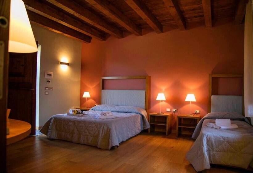 Номер Стандарт Трехместный, Casena Mongerrati