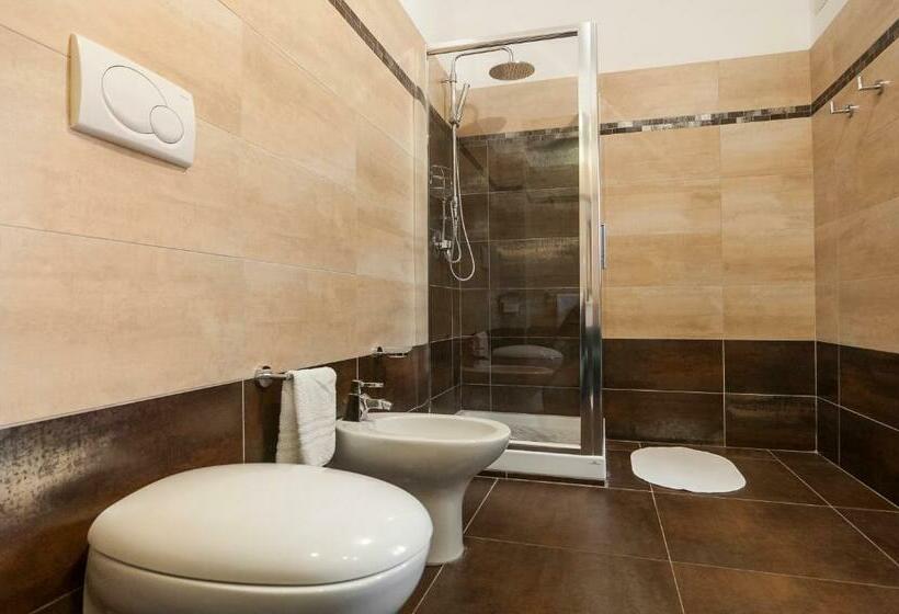 Triple Room Sea View, Villa Olga B&b