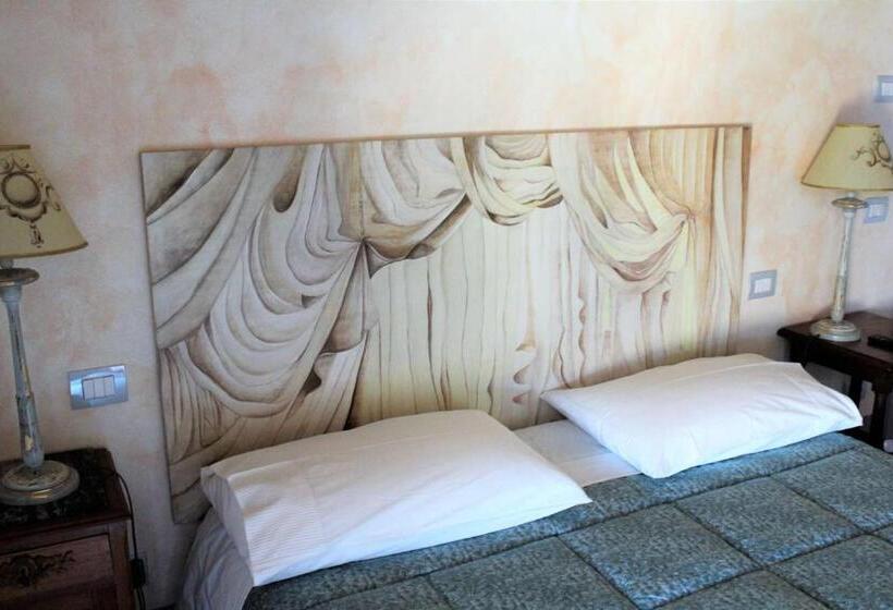 Номер Стандарт, B&b Le Logge Ritrovate