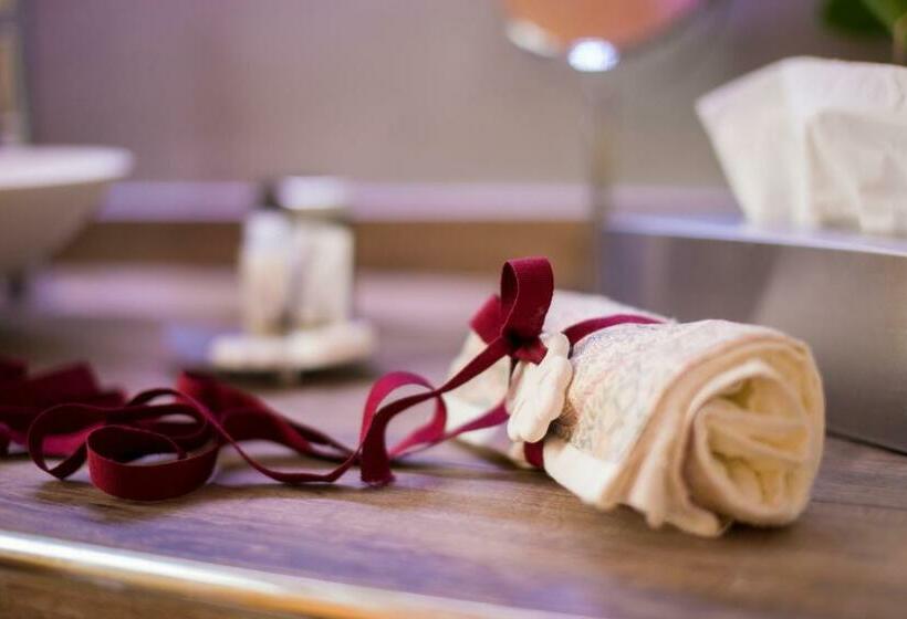 اتاق لوکس, Turenum Apartment B&b