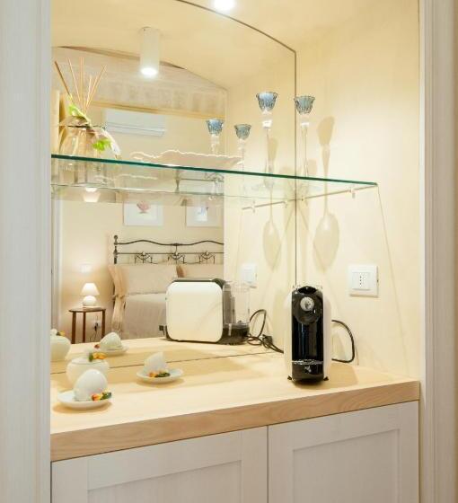 اتاق لوکس با بالکن, Turenum Apartment B&b