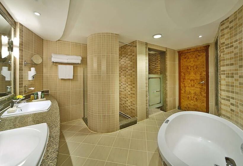 غرفة ديلوكس, Hilton Pyramids Golf