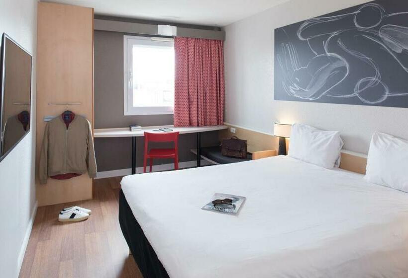 Номер Стандарт, Ibis Madrid Fuenlabrada