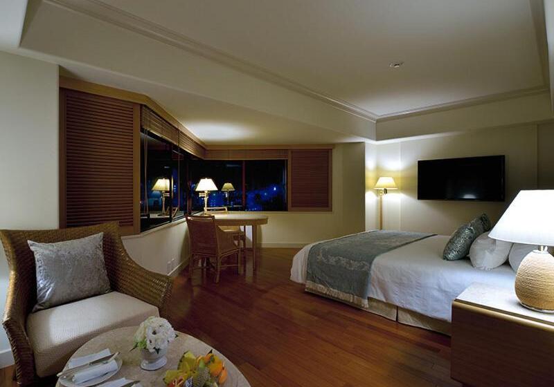Penthouse Suite, The Naha Terrace