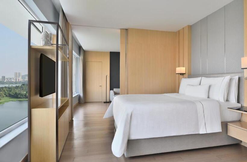 Президентский Люкс, The Westin Mumbai Powai Lake