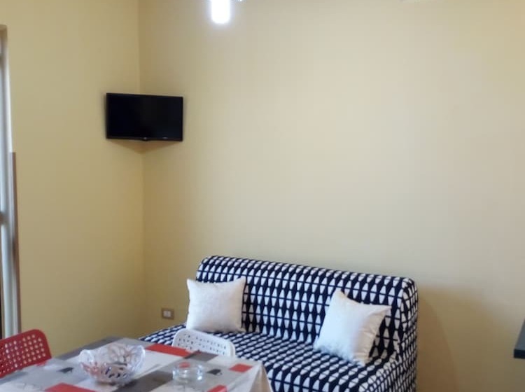 Апартаменты 1 Спальня с Террасой, Villa Paeonia